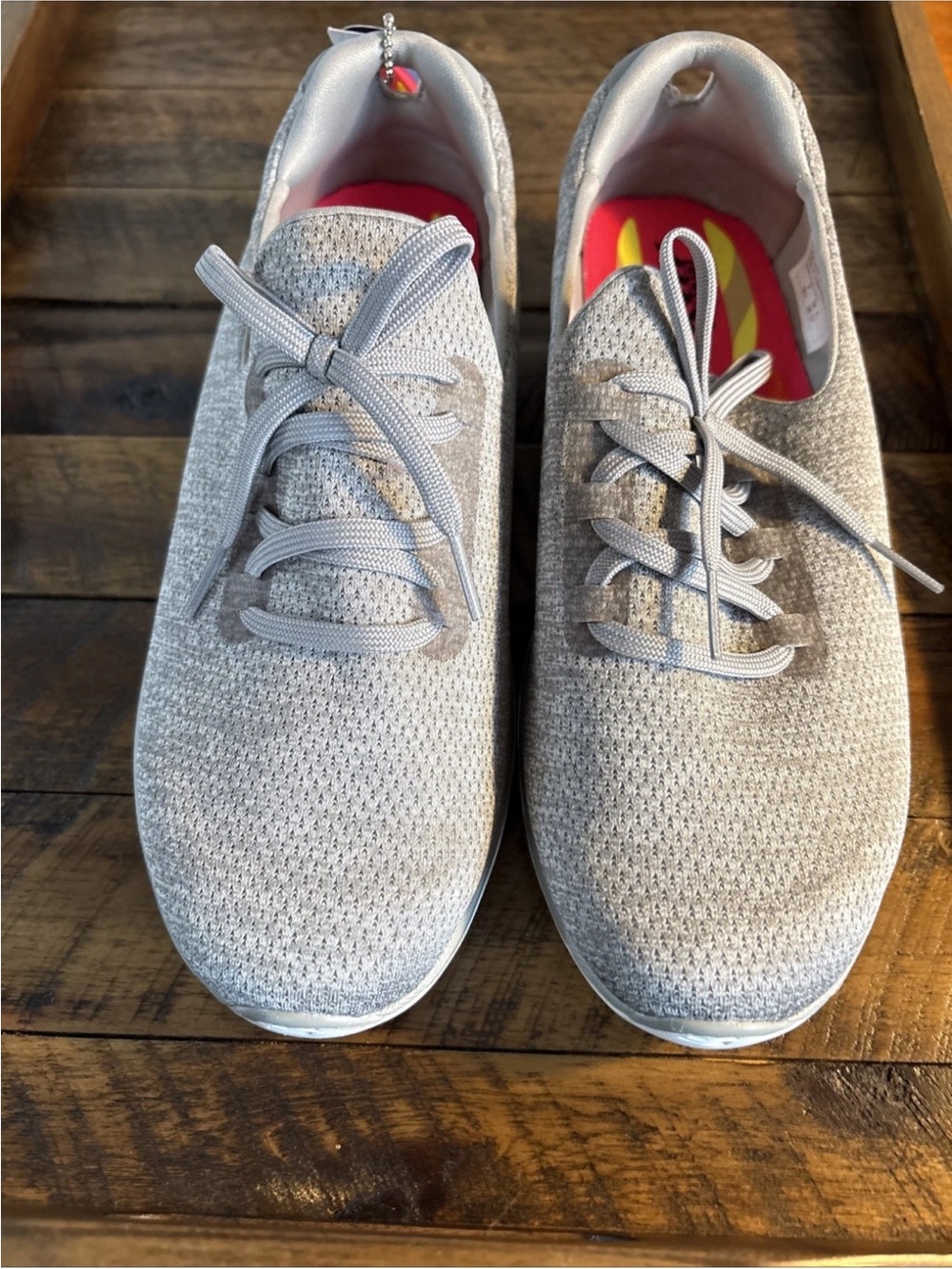 Skechers Women’s Light Gray Knit Lace-Up Go Walk 4-Athletic Sneakers-8 1/2 Wide
